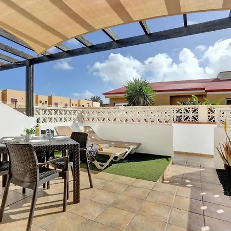Ostello Banama Coliving 2 - Coworking, Surf & Yoga *