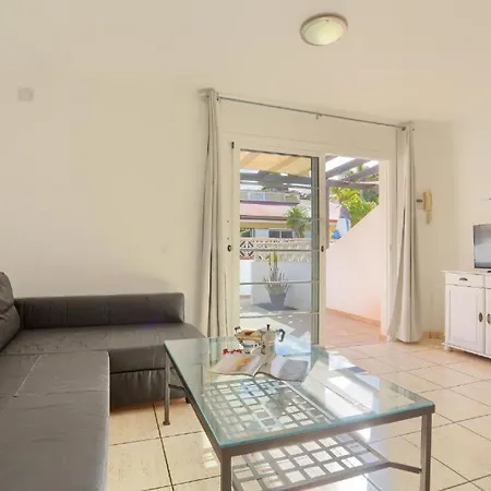 Banama Coliving 2 - Coworking, Surf & Yoga Ostello Corralejo
