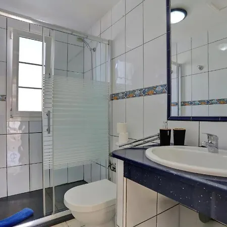 Banama Coliving 2 - Coworking, Surf & Yoga Ostello Corralejo