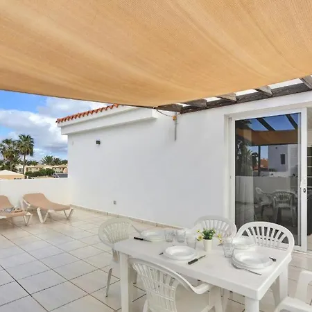 Ostello Banama Coliving 2 - Coworking, Surf & Yoga