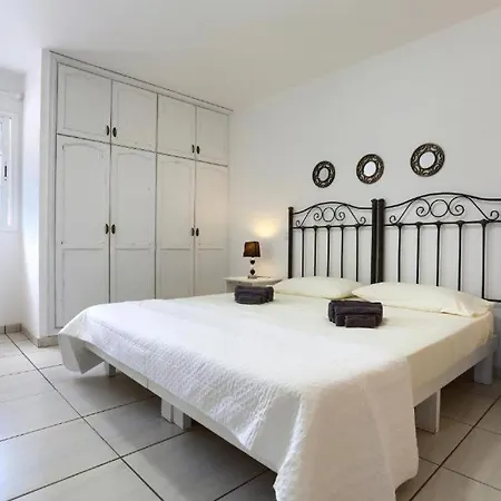 Ostello Banama Coliving 2 - Coworking, Surf & Yoga *