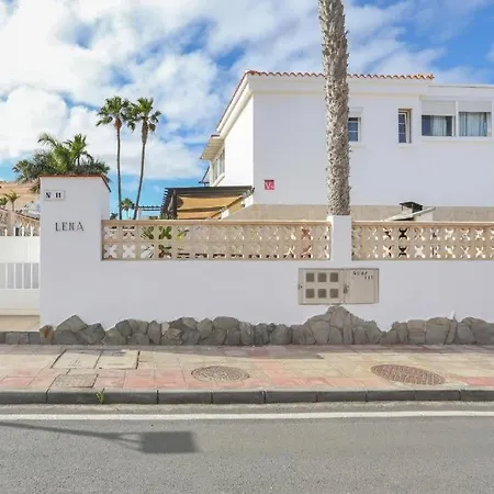 Banama Coliving 2 - Coworking, Surf & Yoga Ostello Corralejo
